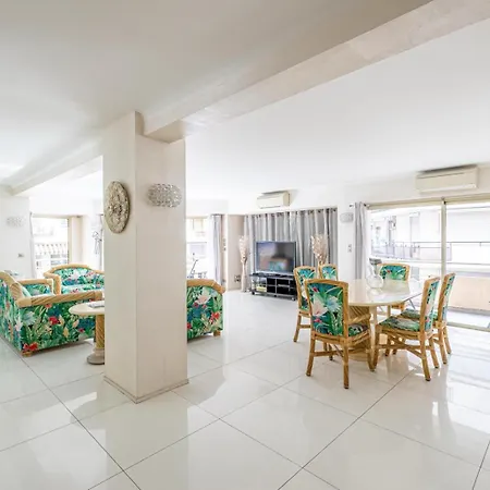 Spacieux 3 Balcon, Martinez -carlton A3b130 *